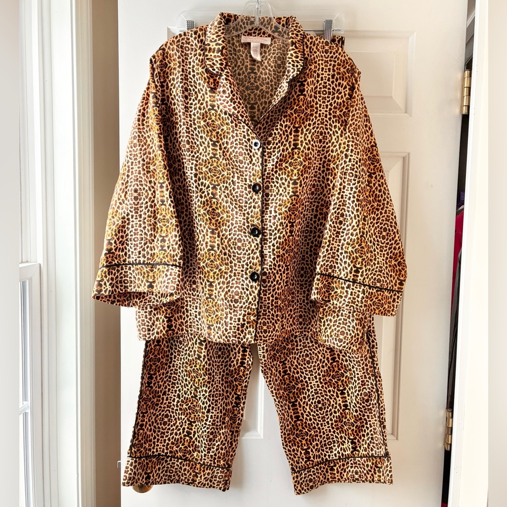 Oscar de la Renta Women's Pajama Set Long Sleeve Leopard Print Size XL